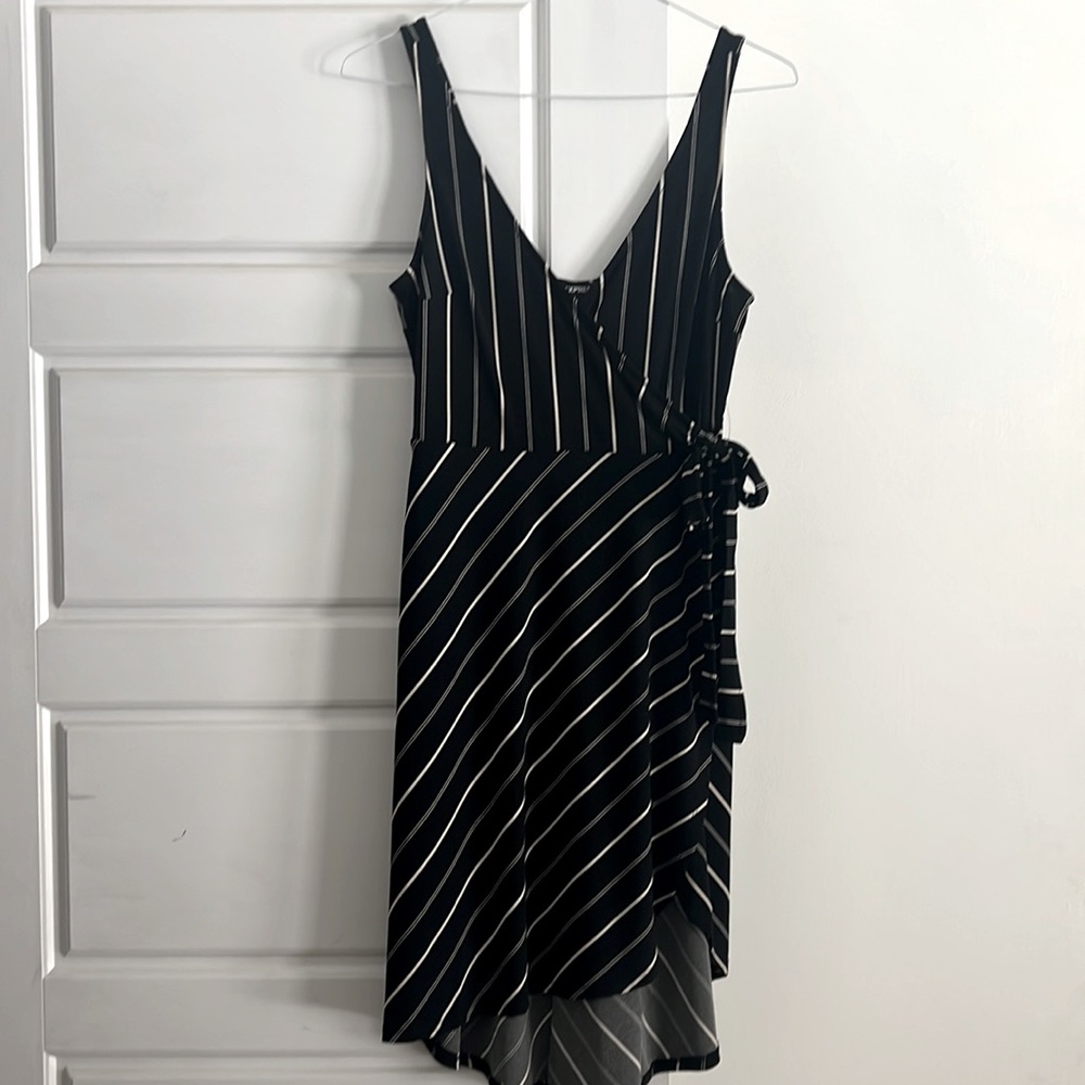 Express NEW dress, size Medium